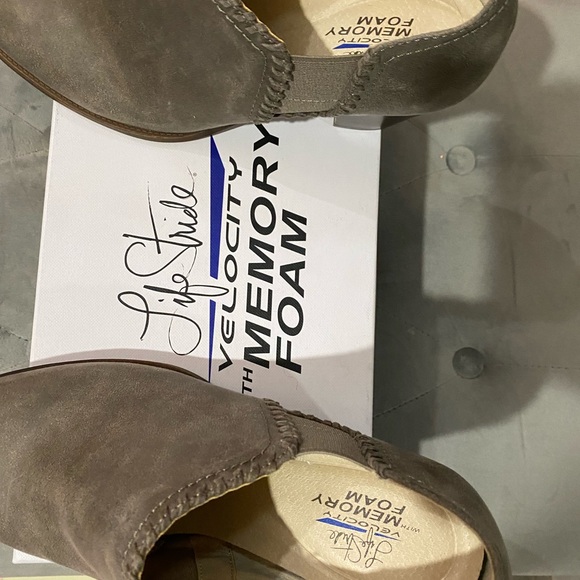 LifeStride ankle boots - Picture 10 of 11